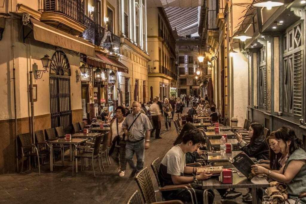 Casa Con Piscina Junto Catedral De Sevilla Zewnętrze zdjęcie