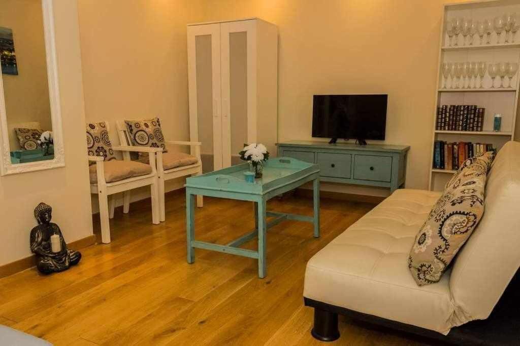 Casa Con Piscina Junto Catedral De Sevilla Zewnętrze zdjęcie